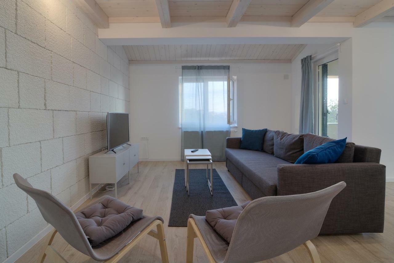 Apartment Kuk Senj  Esterno foto
